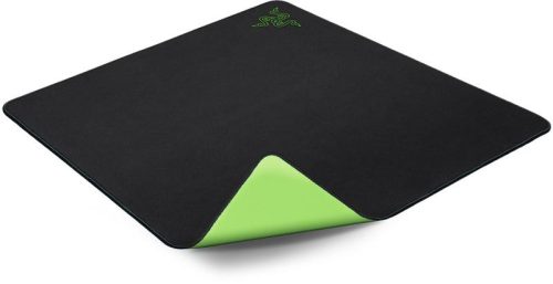 RAZER GIGANTUS EGÉRPAD (RZ02-01830200-R3M1)